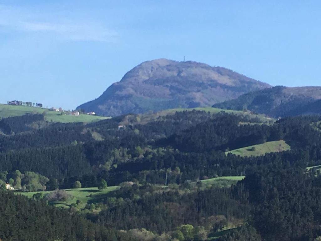 Agroturismo Erlete Goikoa -Estamos En El Camino De Santiago -We Are On The Camino De Santiago Деба Экстерьер фото